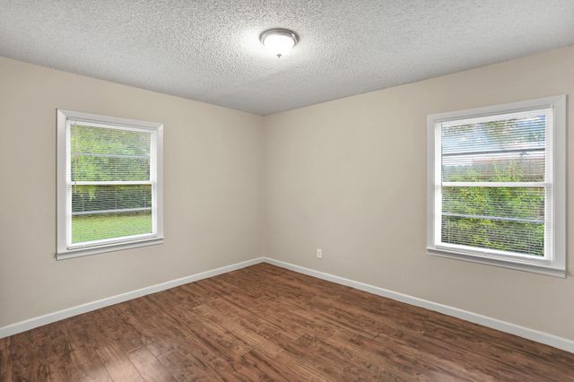 410 22nd Avenue N, Texas City, TX 77590