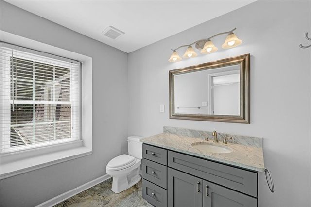 8180 Tynecastle Drive, Sandy Springs, GA 30350