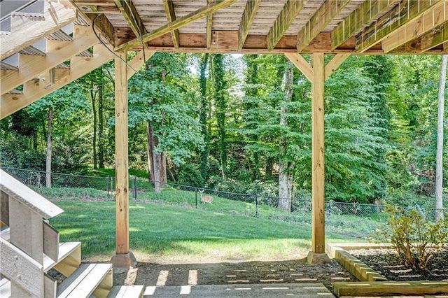 8180 Tynecastle Drive, Sandy Springs, GA 30350