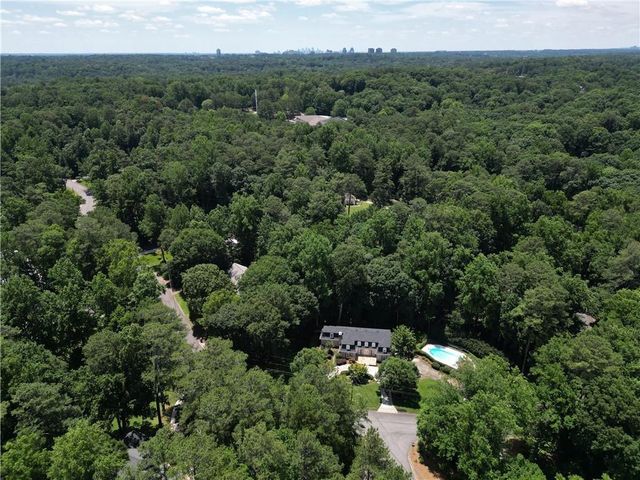 8180 Tynecastle Drive, Sandy Springs, GA 30350