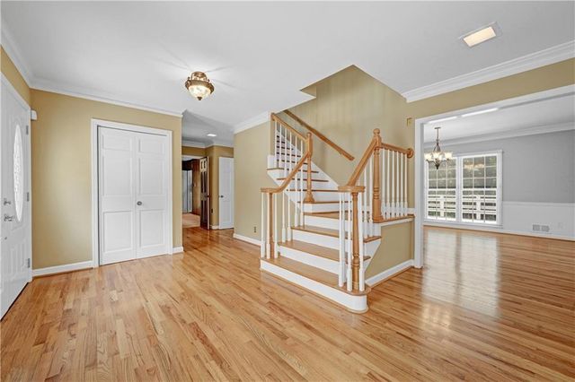 8180 Tynecastle Drive, Sandy Springs, GA 30350
