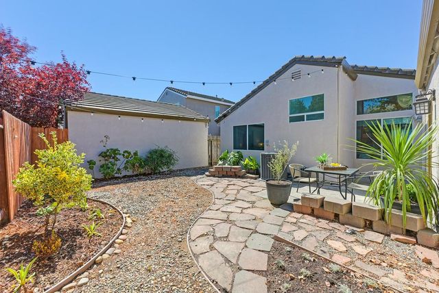 6512 Springridge Way, Elk Grove, CA 95758