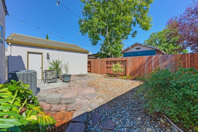 6512 Springridge Way, Elk Grove, CA 95758