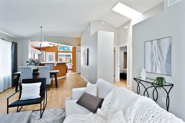 6512 Springridge Way, Elk Grove, CA 95758