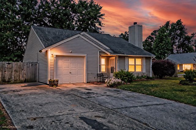 101 Coventry Road, Summerville, SC 29486