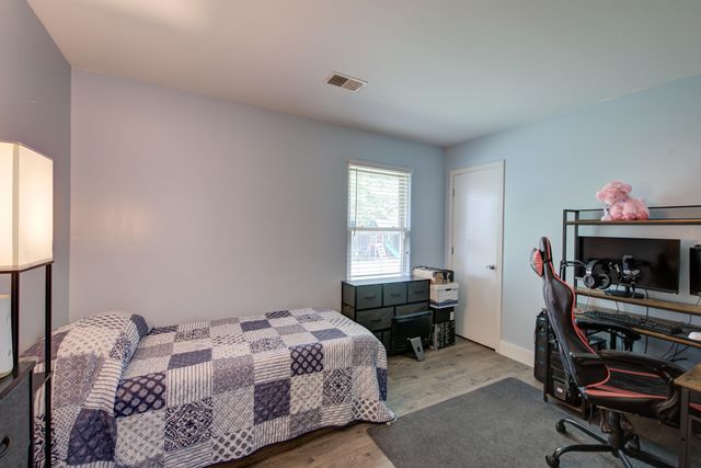 101 Coventry Road, Summerville, SC 29486