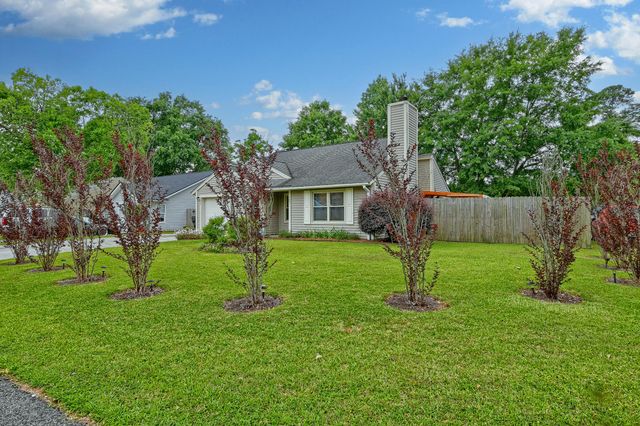 101 Coventry Road, Summerville, SC 29486