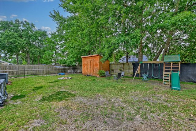101 Coventry Road, Summerville, SC 29486