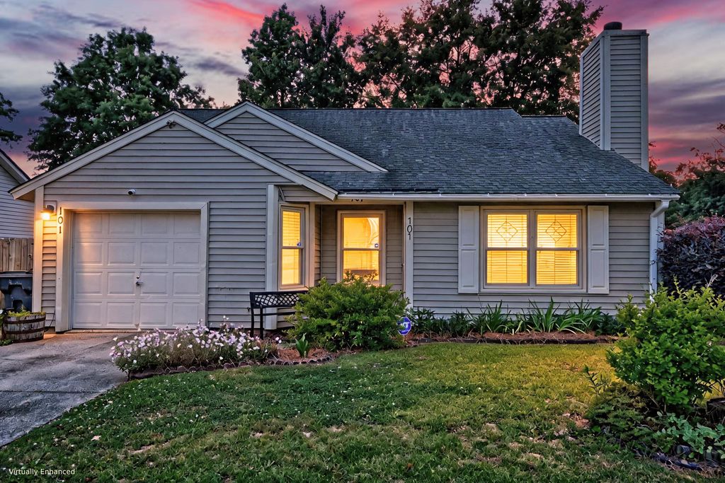 101 Coventry Road, Summerville, SC 29486