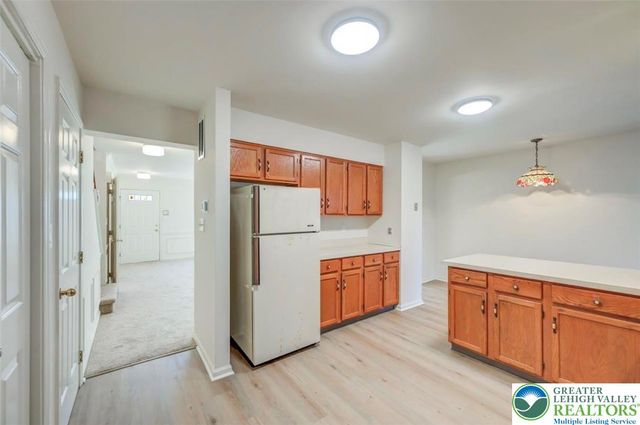 116 Eaglesmere Circle, East Stroudsburg, PA 18301