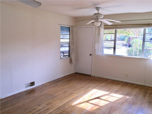 1614 Elmira RD, Austin, TX 78721