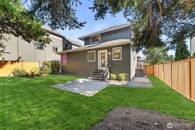 2652 NW 57th Street, Seattle, WA 98107