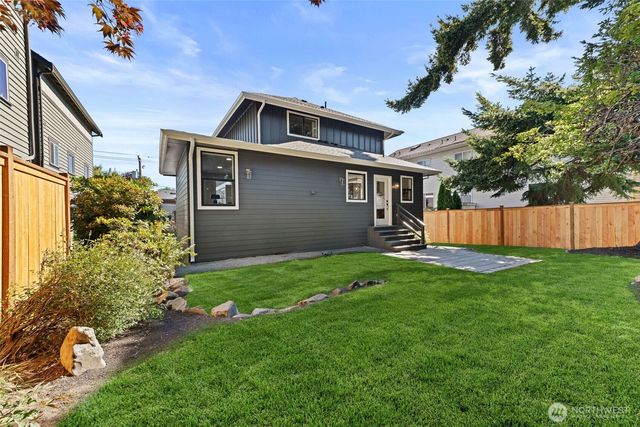 2652 NW 57th Street, Seattle, WA 98107