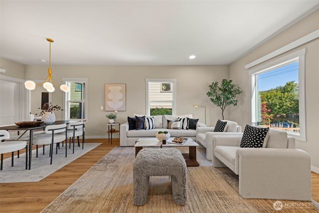 2652 NW 57th Street, Seattle, WA 98107