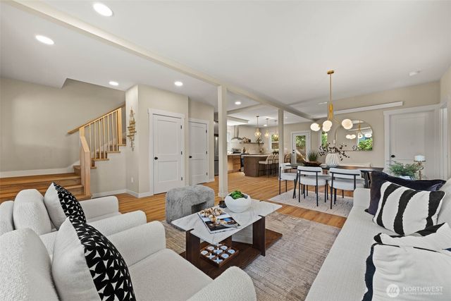 2652 NW 57th Street, Seattle, WA 98107
