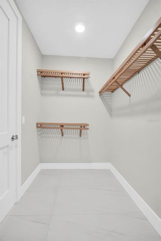 275 1ST AVENUE S 3304, St Petersburg, FL 33701