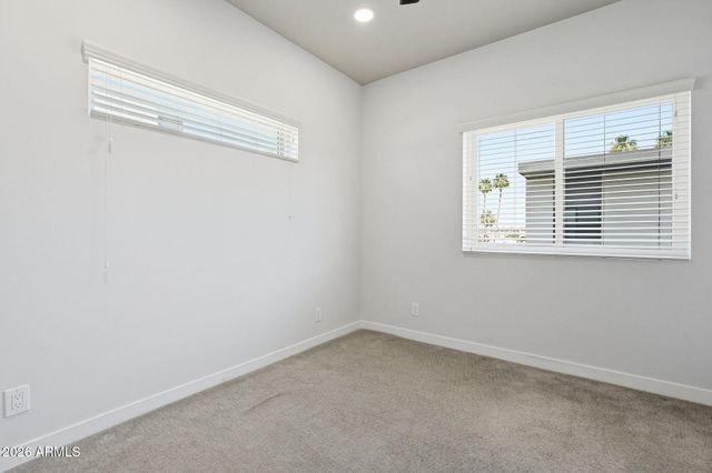2727 E THOMAS Road 5, Phoenix, AZ 85016