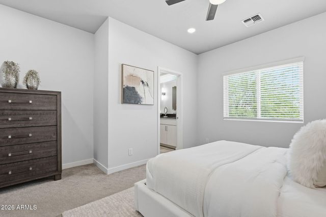 2727 E THOMAS Road 5, Phoenix, AZ 85016