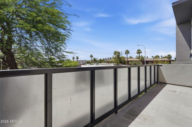 2727 E THOMAS Road 5, Phoenix, AZ 85016