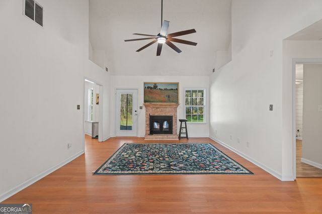 950 Besse Way, Locust Grove, GA 30248