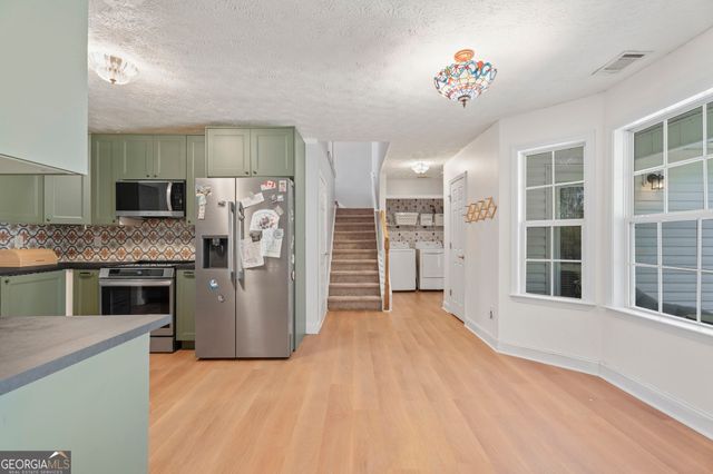 950 Besse Way, Locust Grove, GA 30248