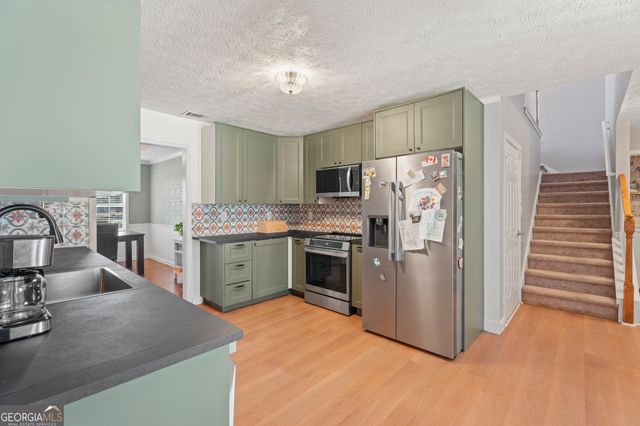 950 Besse Way, Locust Grove, GA 30248