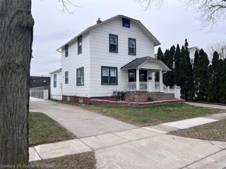 1307 Davis Avenue, Birmingham, MI 48009