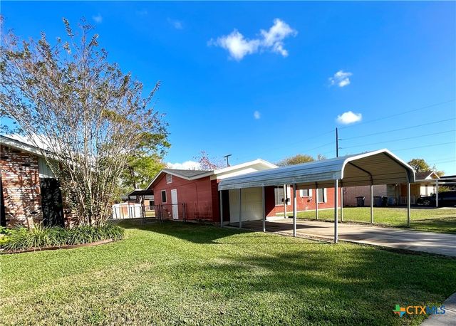 4606 Evergreen Street, Victoria, TX 77904
