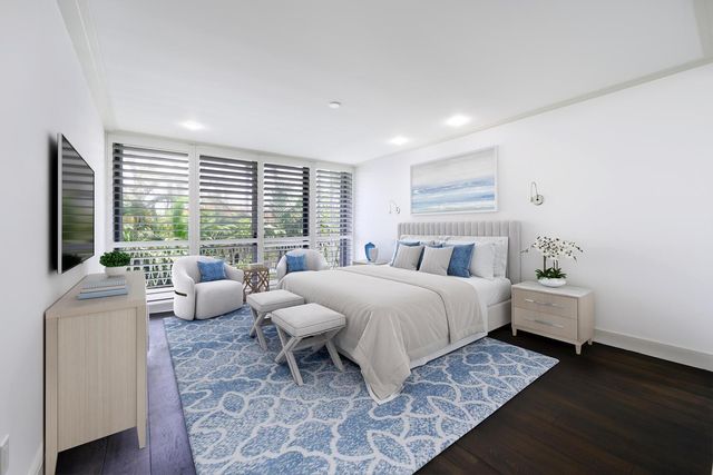 429 Australian Avenue 9, Palm Beach, FL 33480