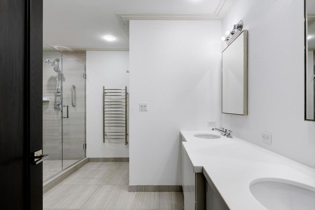 429 Australian Avenue 9, Palm Beach, FL 33480