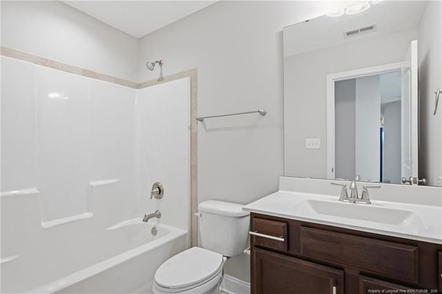 328 Whitestone Drive, Fayetteville, NC 28312