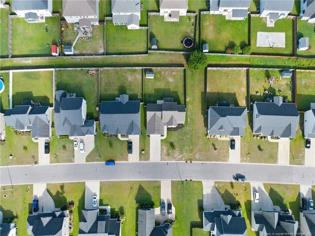 328 Whitestone Drive, Fayetteville, NC 28312