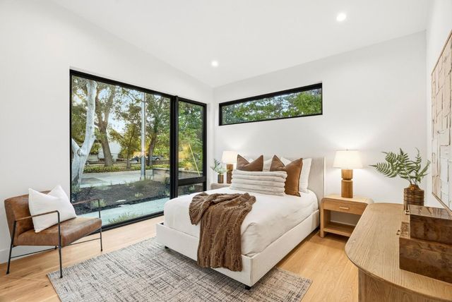 175 Beverly Lane, Los Altos, CA 94022