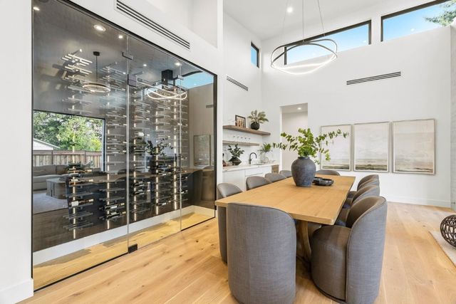 175 Beverly Lane, Los Altos, CA 94022