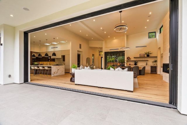 175 Beverly Lane, Los Altos, CA 94022