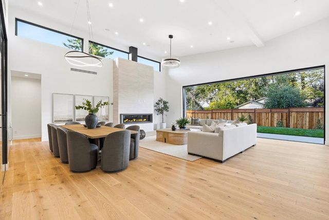 175 Beverly Lane, Los Altos, CA 94022