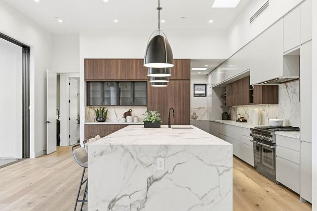 175 Beverly Lane, Los Altos, CA 94022