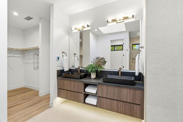 175 Beverly Lane, Los Altos, CA 94022