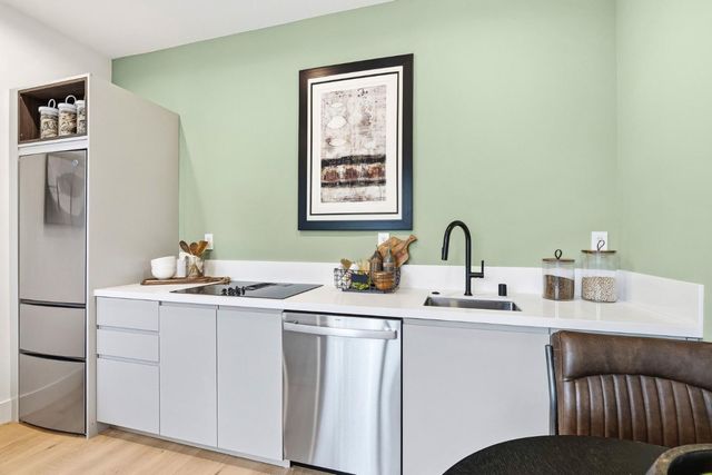 175 Beverly Lane, Los Altos, CA 94022