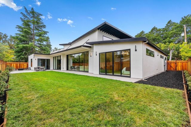 175 Beverly Lane, Los Altos, CA 94022