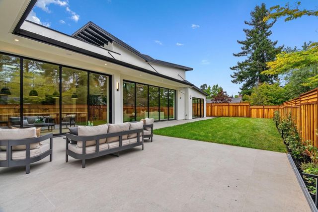 175 Beverly Lane, Los Altos, CA 94022
