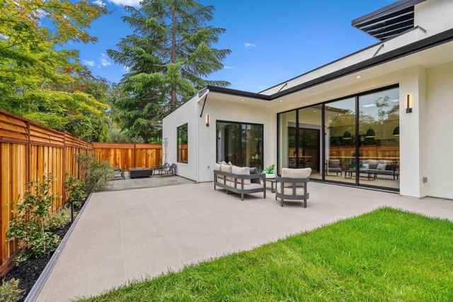 175 Beverly Lane, Los Altos, CA 94022