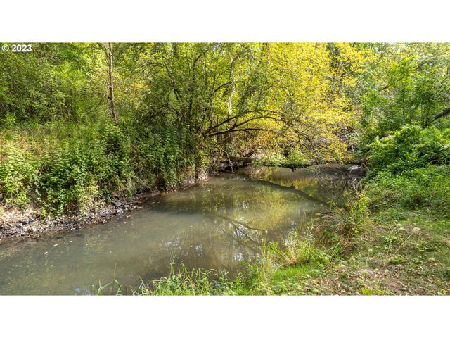 6955 E Main St, Hillsboro, OR 97123