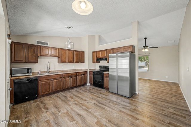 18234 N 56TH Lane, Glendale, AZ 85308