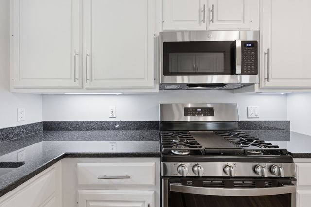 213 Hunnewell Street, Needham, MA 02494