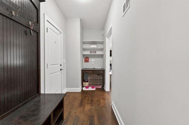 4401 NE Gateway Drive, Lee's Summit, MO 64064
