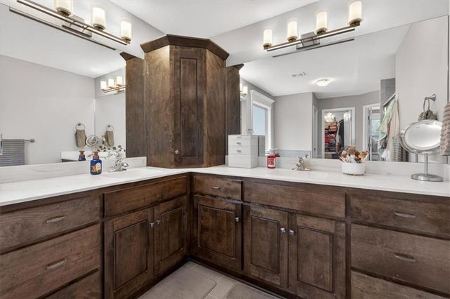 4401 NE Gateway Drive, Lee's Summit, MO 64064