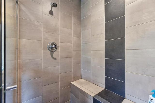 4401 NE Gateway Drive, Lee's Summit, MO 64064