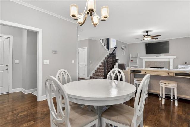 4401 NE Gateway Drive, Lee's Summit, MO 64064