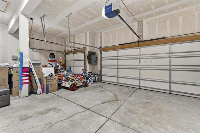 4401 NE Gateway Drive, Lee's Summit, MO 64064